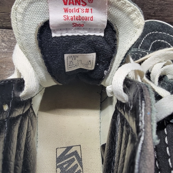 Vans Sk8-Hi Youth Size 1Y Black White Canvas Suede Youth High Top Skater Shoes - Picture 6 of 6